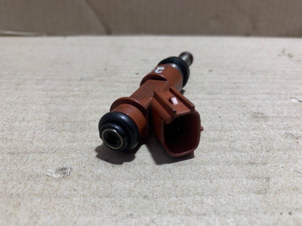 23209-0P040 | Форсунка паливна TOYOTA SIENNA 03-10 - Фото 5