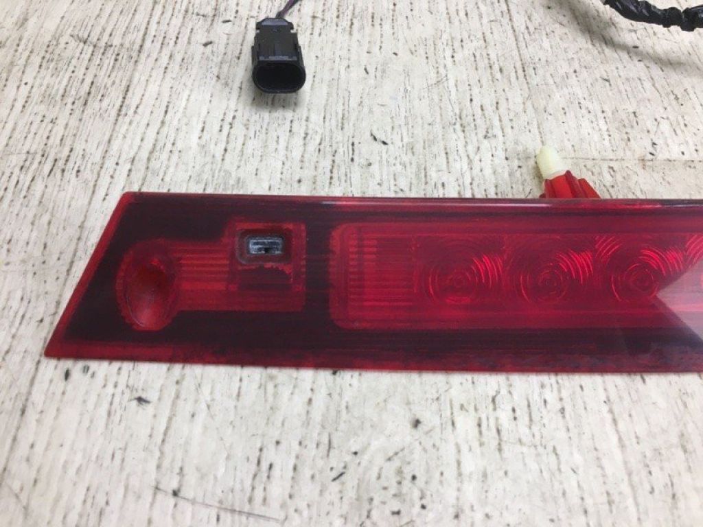 8T4Z-13A613-A | Стоп сигнал FORD EDGE 06-14 - Фото 2