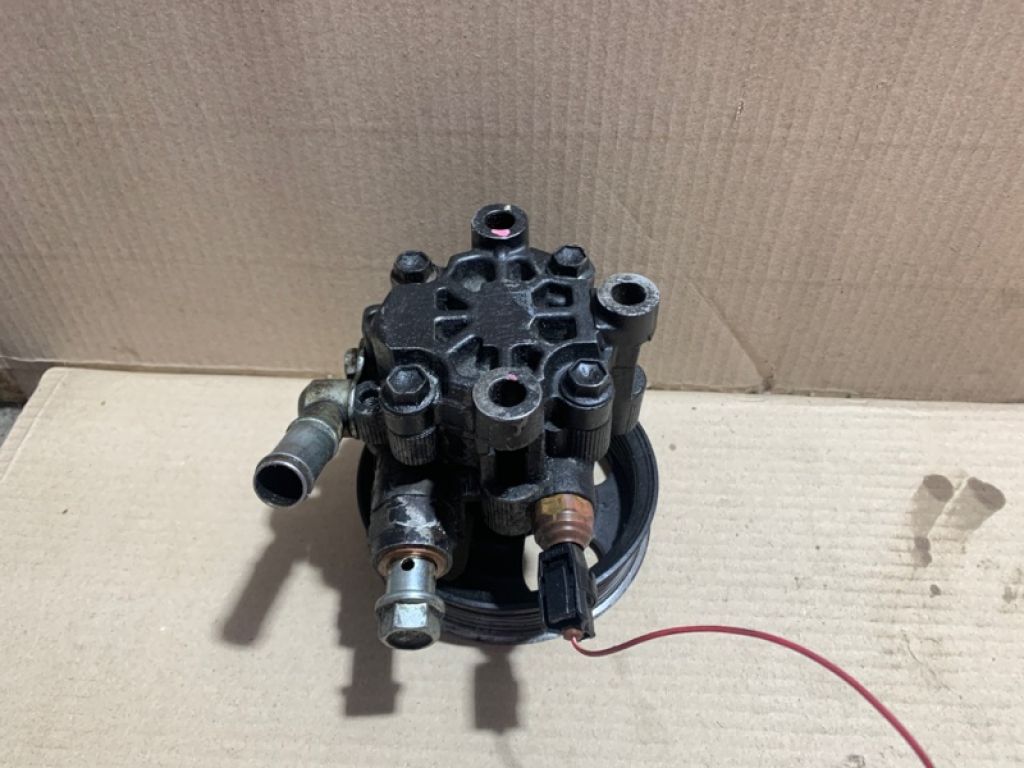 44310-08020 | Насос ГУР TOYOTA SIENNA 03-10