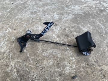 Замок капоту LEXUS LS430 00-06