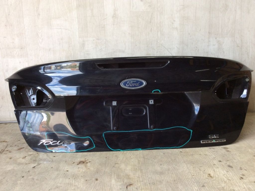 F1EZ-5440110-A | Крышка багажника FORD FOCUS 10-18 - Фото 3