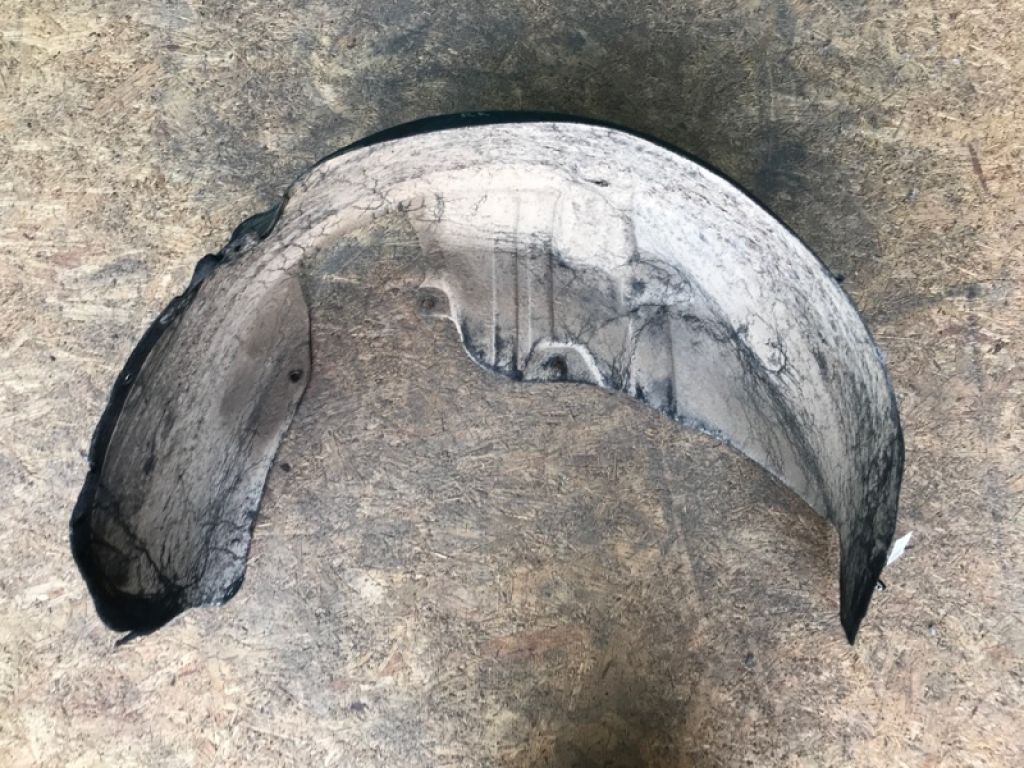 86822-B2000 | Подкрылок задн. прав. KIA SOUL PS 13-19