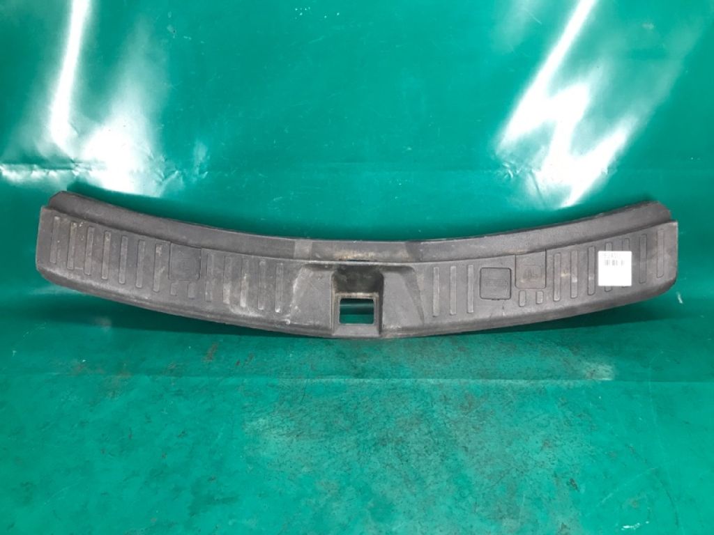 84640-STX-A02ZA | Накладка на порог багажника ACURA MDX (YD2) 06-13