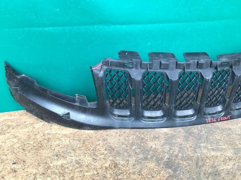 68109866AA | Решетка радиатора JEEP COMPASS 06-16 - Фото 3