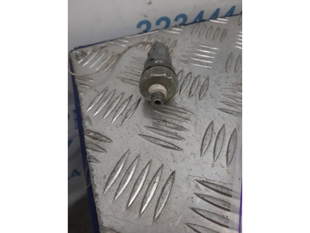 Датчик тиску олії ДВЗ NISSAN QASHQAI 07-14 - Фото 2