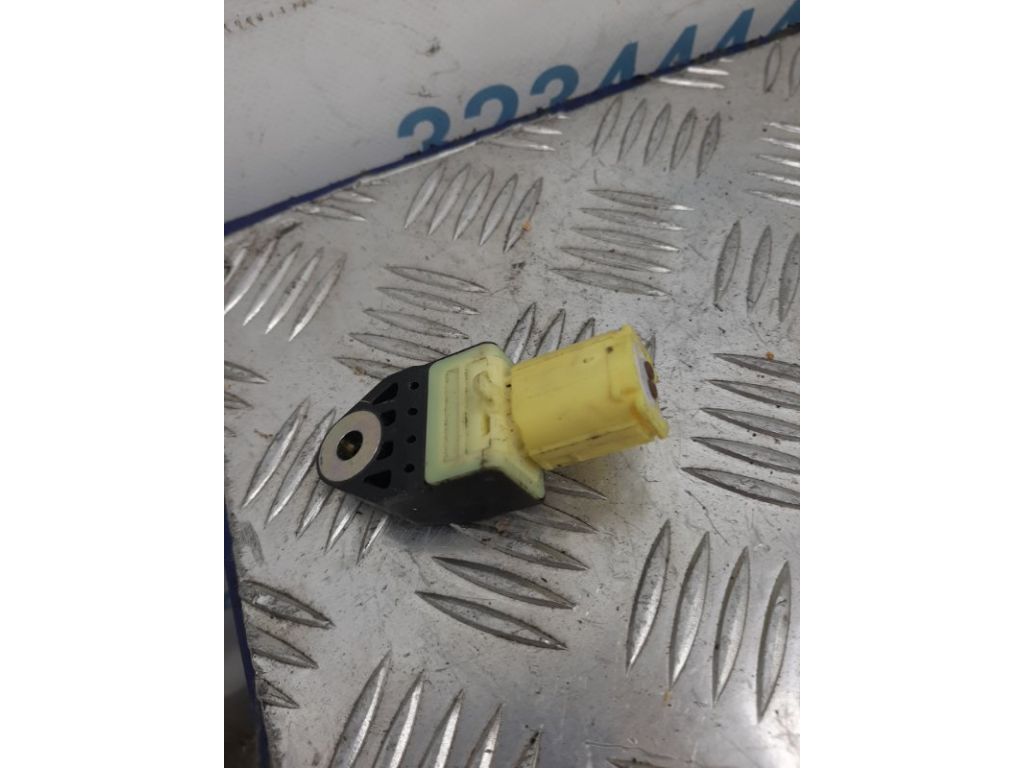 89831-0E020 | Датчик удара передн. лев. TOYOTA CAMRY 50 12-15 - Фото 2