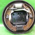 8V5Z-2212-B | Тормозной механизм задн. лев. FORD FIESTA 08-17