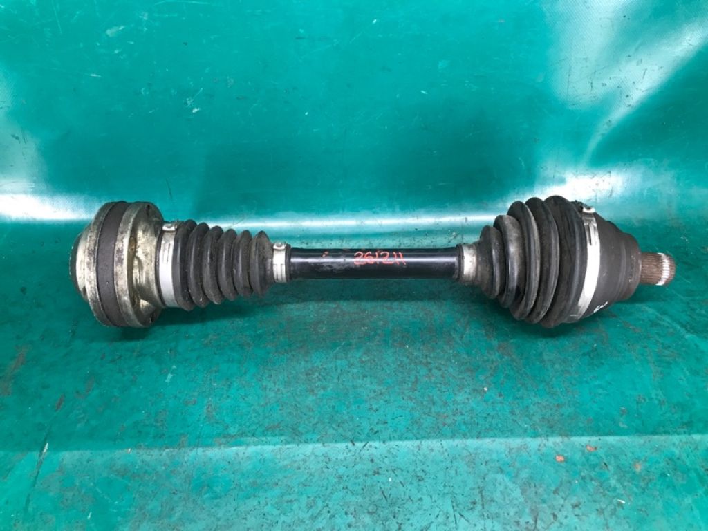 3C8 407 271 | Привід передній лів. VOLKSWAGEN PASSAT CC 12-18