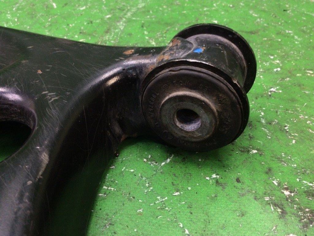5C0 407 151 B | Важіль передньої підвіски нижній лів. VOLKSWAGEN JETTA USA 10-17 - Фото 9