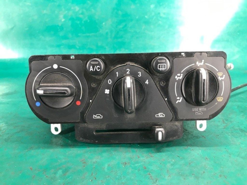 72311FE021 | Блок управления печкой SUBARU IMPREZA 00-07 GD/GG