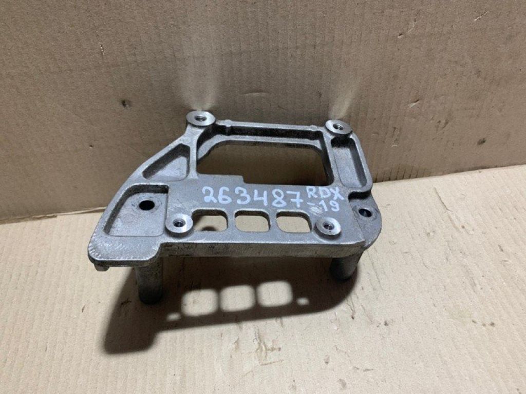 16512-6B2-A00 | Кронштейн ACURA RDX 19- - Фото 2