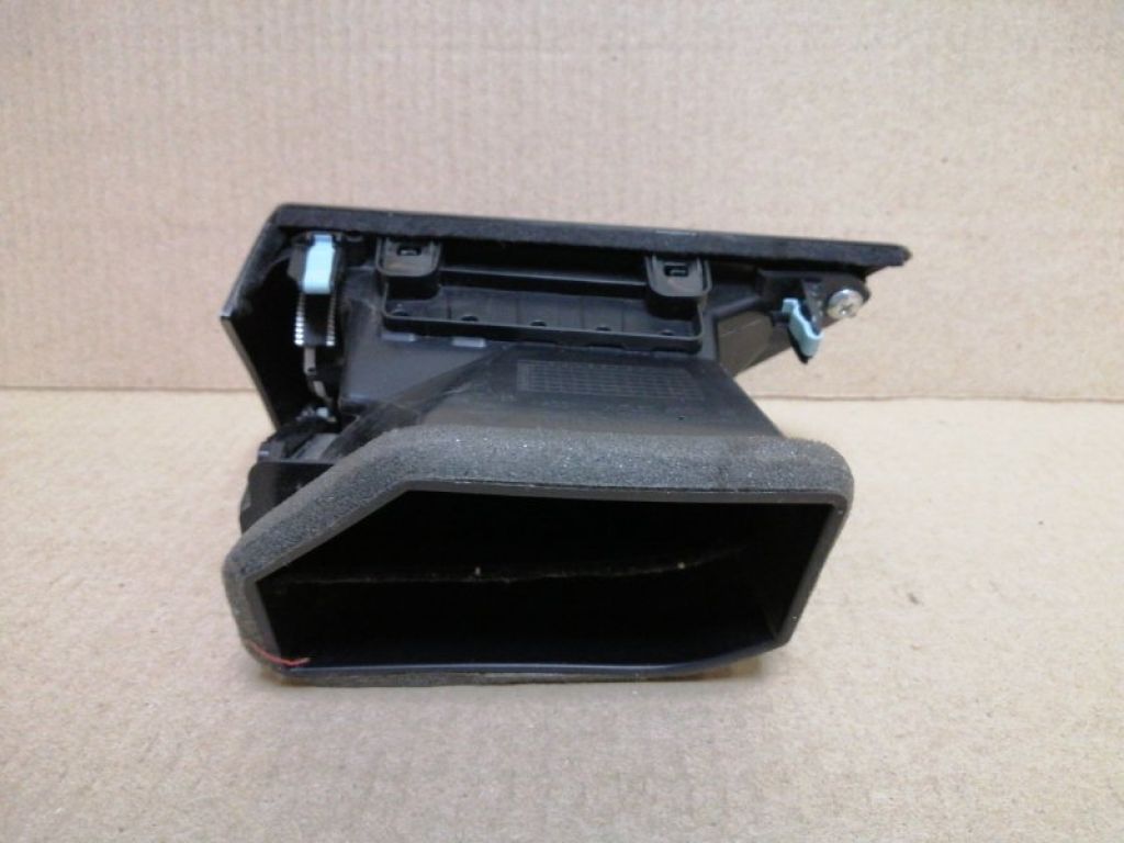 77620-TJB-A02ZB | Дефлектор воздушный передн. прав. ACURA RDX 19- - Фото 3