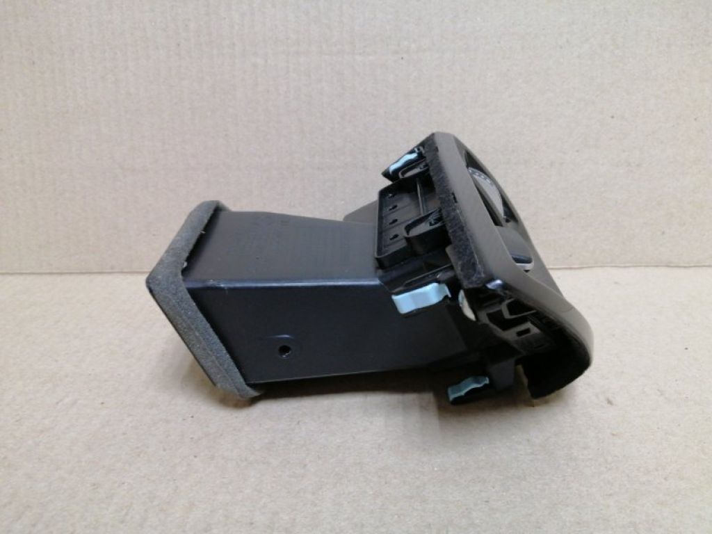 77620-TJB-A02ZB | Дефлектор воздушный передн. прав. ACURA RDX 19- - Фото 4