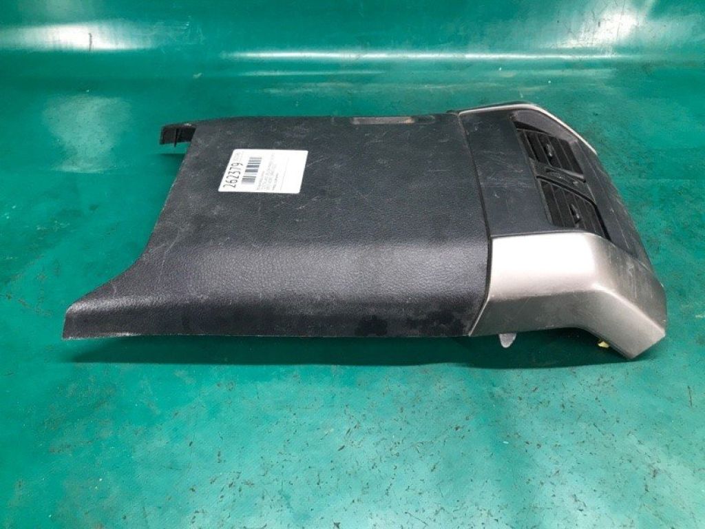 58860-60060-C1 | Дефлектор воздушный TOYOTA LAND CRUISER PRADO 150 09-17 - Фото 4