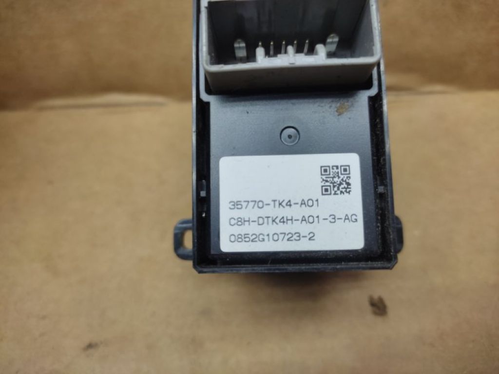 35770-TK4-A01 | Кнопка стеклоподъемника задн. прав. ACURA ILX 12-16 - Фото 5