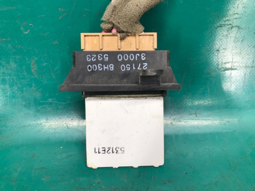 27150-8H300 | Резистор печки NISSAN NV200 USA 13-