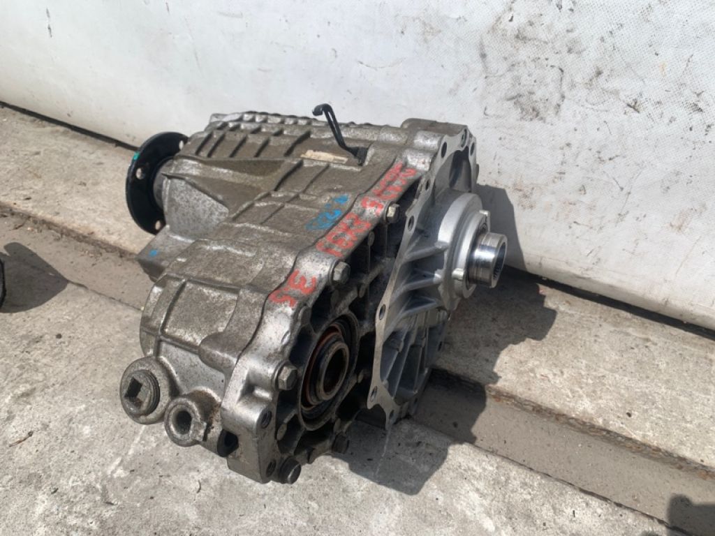 33100-CG000 | Роздавальна коробка INFINITI EX35(37) 07-12 - Фото 3