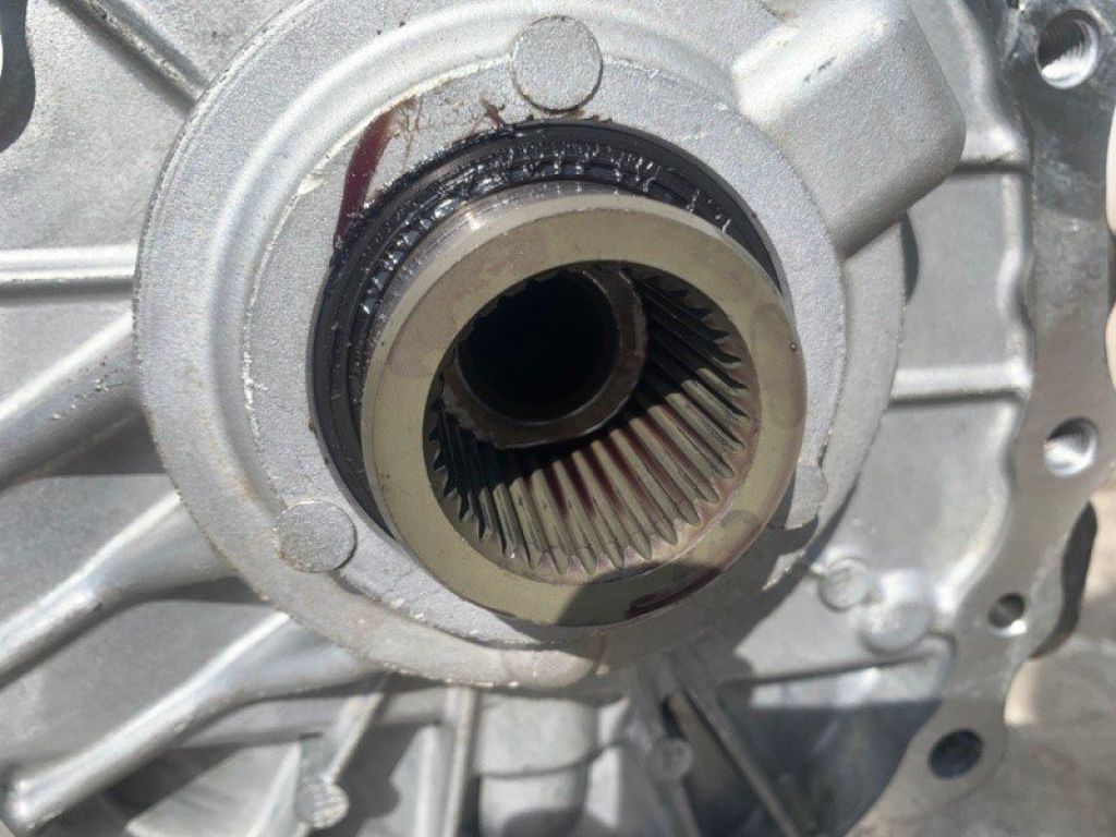 33100-CG000 | Роздавальна коробка INFINITI EX35(37) 07-12 - Фото 6