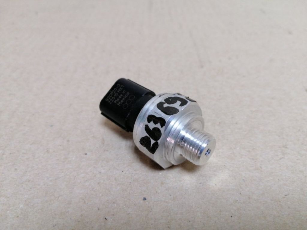 80450-T2F-A01 | Датчик тиску кондиціонера ACURA RDX 19-