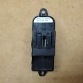 TD11-66-380 | Кнопка стеклоподъемника MAZDA CX-9 06-16 - Превью 3