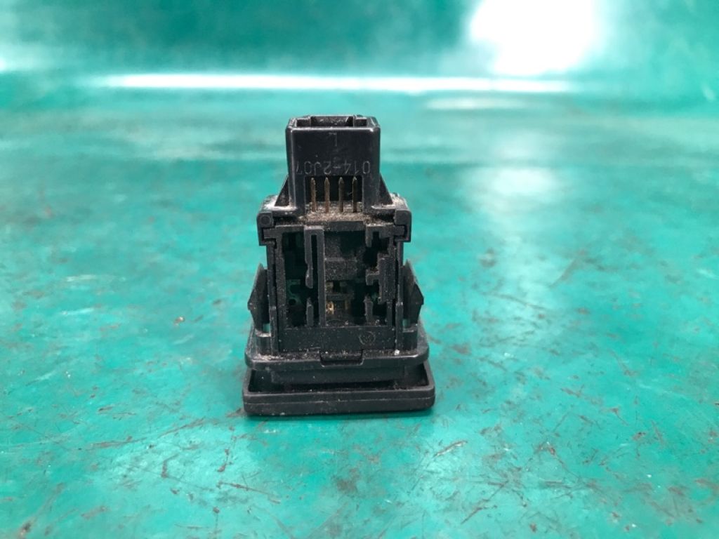 84150-33050 | Кнопка TOYOTA LAND CRUISER PRADO 150 09-17 - Фото 4