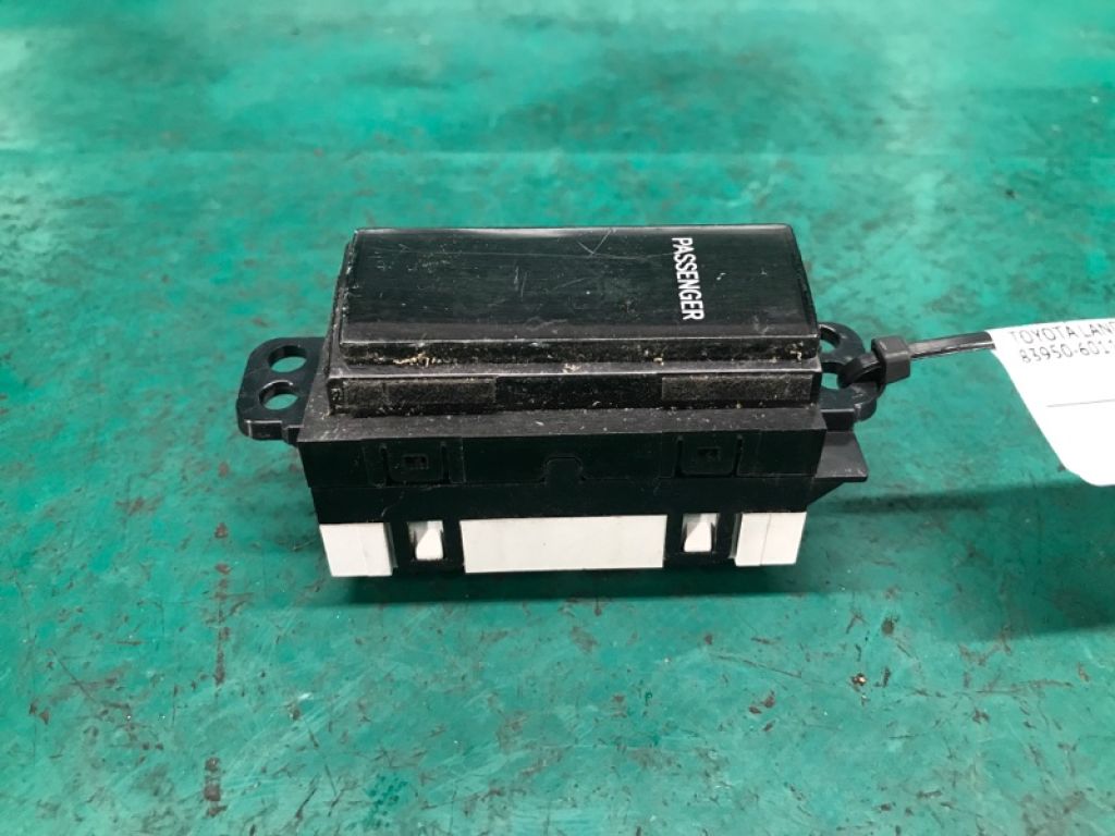 83950-60110 | монітор TOYOTA LAND CRUISER PRADO 150 09-17 - Фото 3