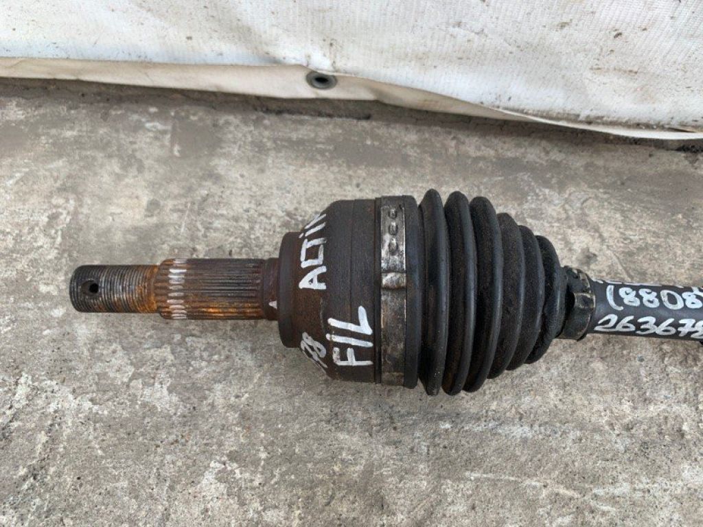 39101-JA010 | Привід передній лів. NISSAN ALTIMA L32 07-12 - Фото 3