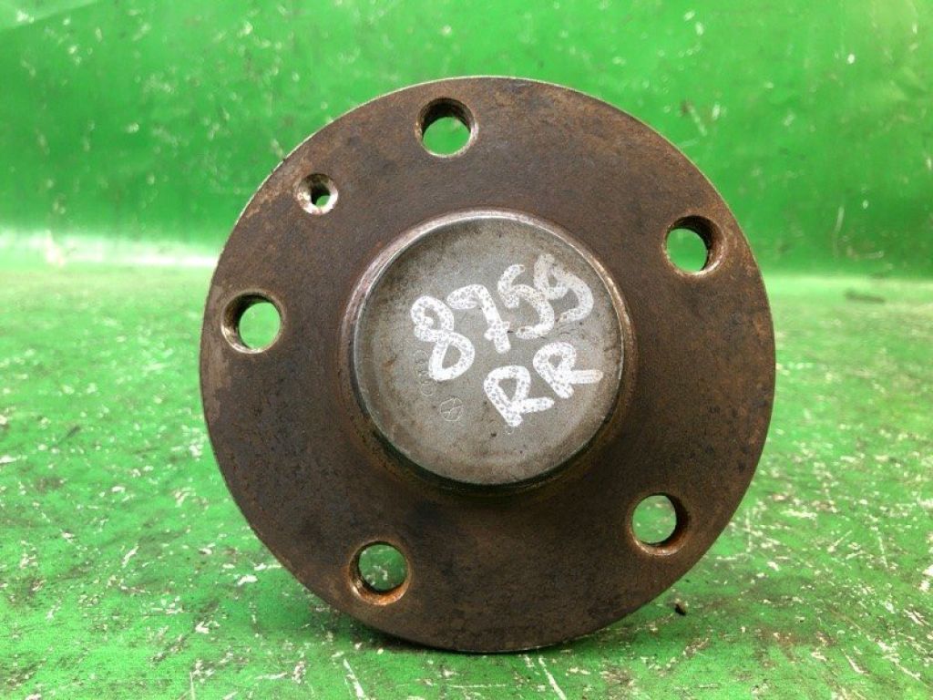 8V0598611A | Ступица задн. VOLKSWAGEN JETTA USA 10-17