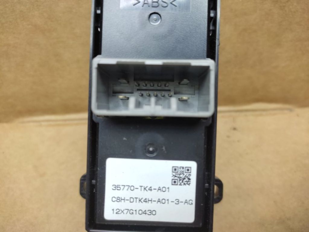 35770-TK4-A01 | Кнопка стеклоподъемника задн. лев. ACURA RDX 12-19 - Фото 4