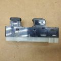 25411-JK40A | Кнопка склопідіймача передн. прав. INFINITI G25/G35/G37/Q40 06-14 - Прев'ю 2