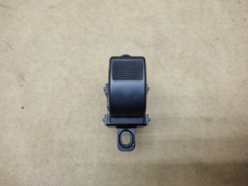 Кнопка стеклоподъемника MAZDA 6 GG 02-07