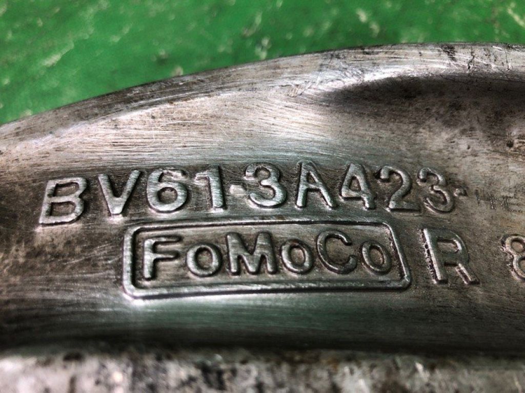 BV6Z-3078-G | Рычаг передней подвески нижний прав. FORD FOCUS 10-18 - Фото 8