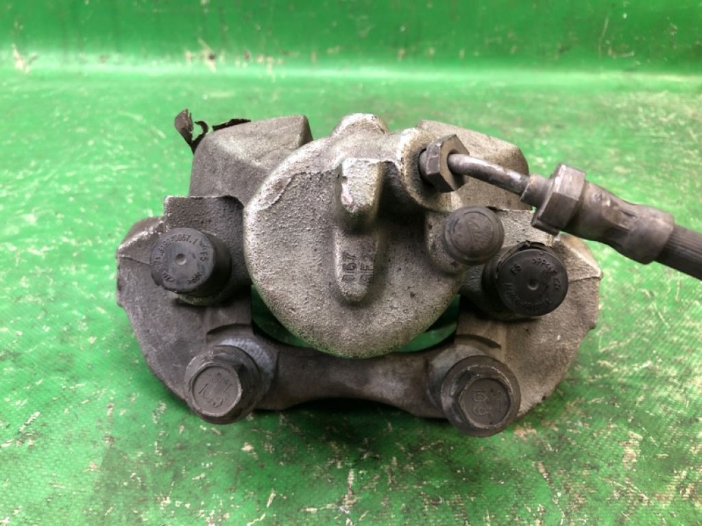 CV6Z-2B120-A | Супорт гальмівний передн. прав. FORD FOCUS 10-18 - Фото 5