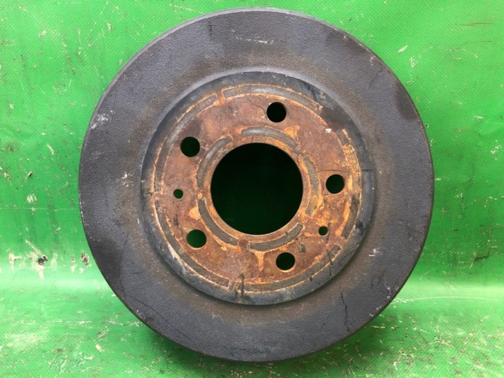 BV6Z-1126-A | Гальмівний барабан задн. FORD FOCUS 10-18