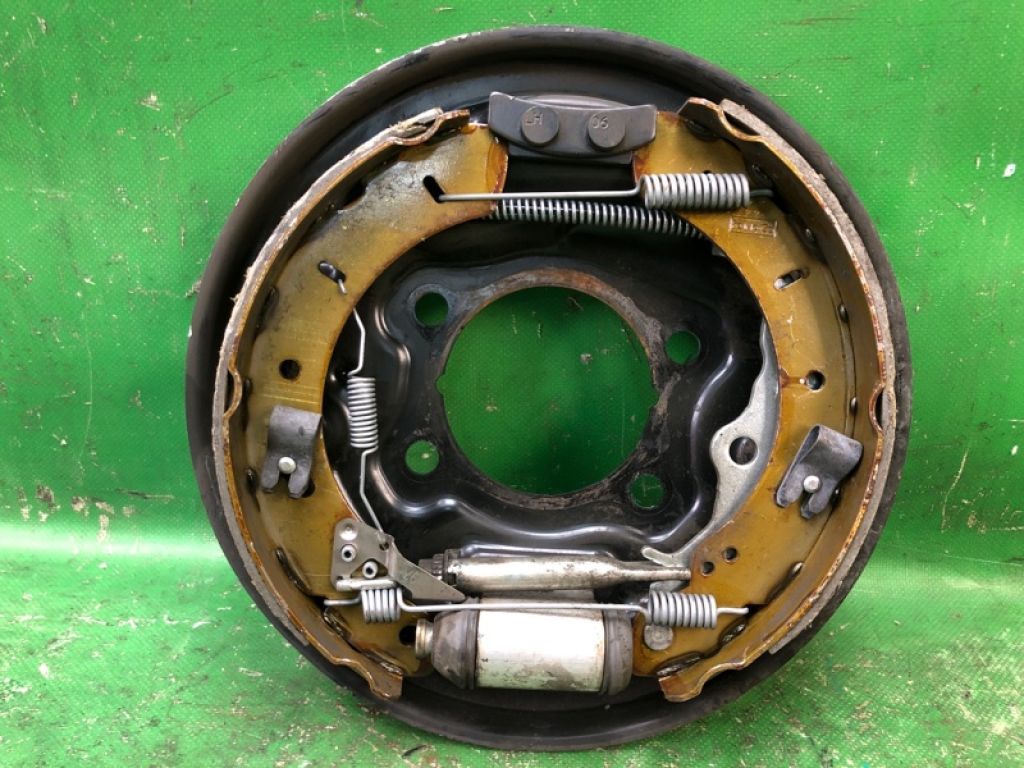 BV6Z-2211-A | Тормозной механизм задн. прав. FORD FOCUS 10-18