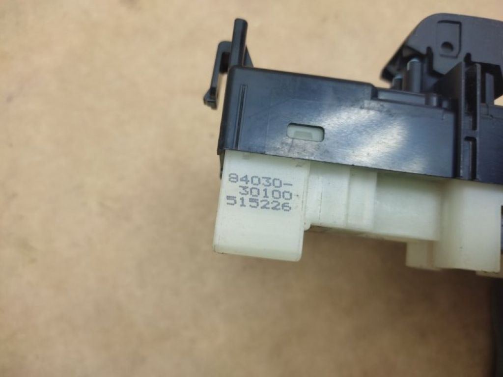 84030-30100 | Кнопка склопідіймача LEXUS GS350 GS300 05-11 - Фото 3