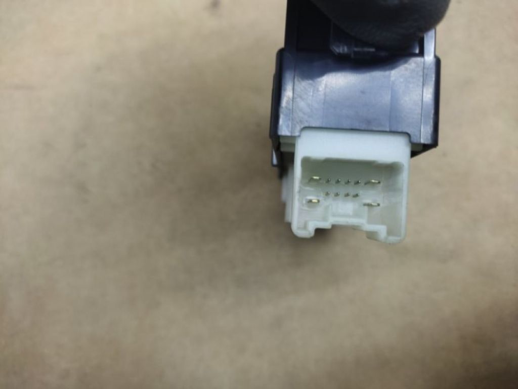 84030-30100 | Кнопка склопідіймача LEXUS GS350 GS300 05-11 - Фото 4