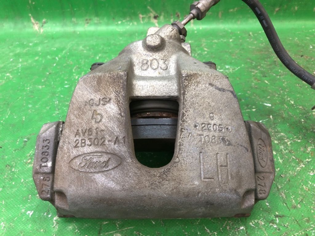 CV6Z-2B121-A | Супорт гальмівний передн. лів. FORD FOCUS 10-18