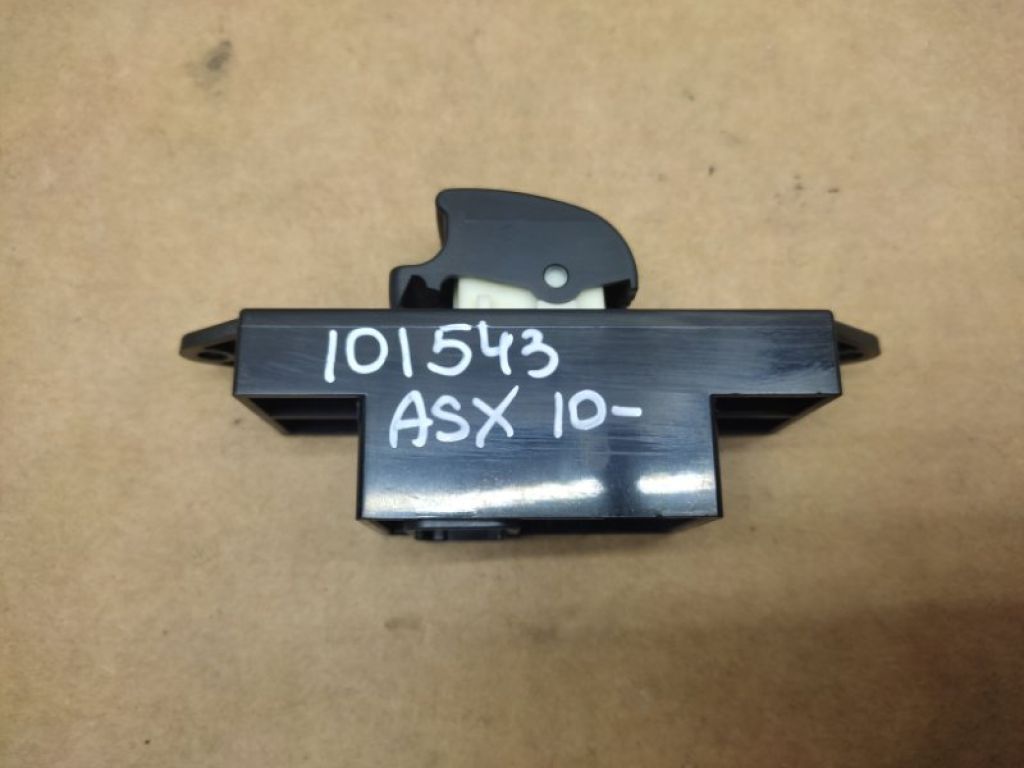 MR587944 | Кнопка стеклоподъемника задн. MITSUBISHI ASX / OUTLANDER SPORT 10-21 - Фото 4