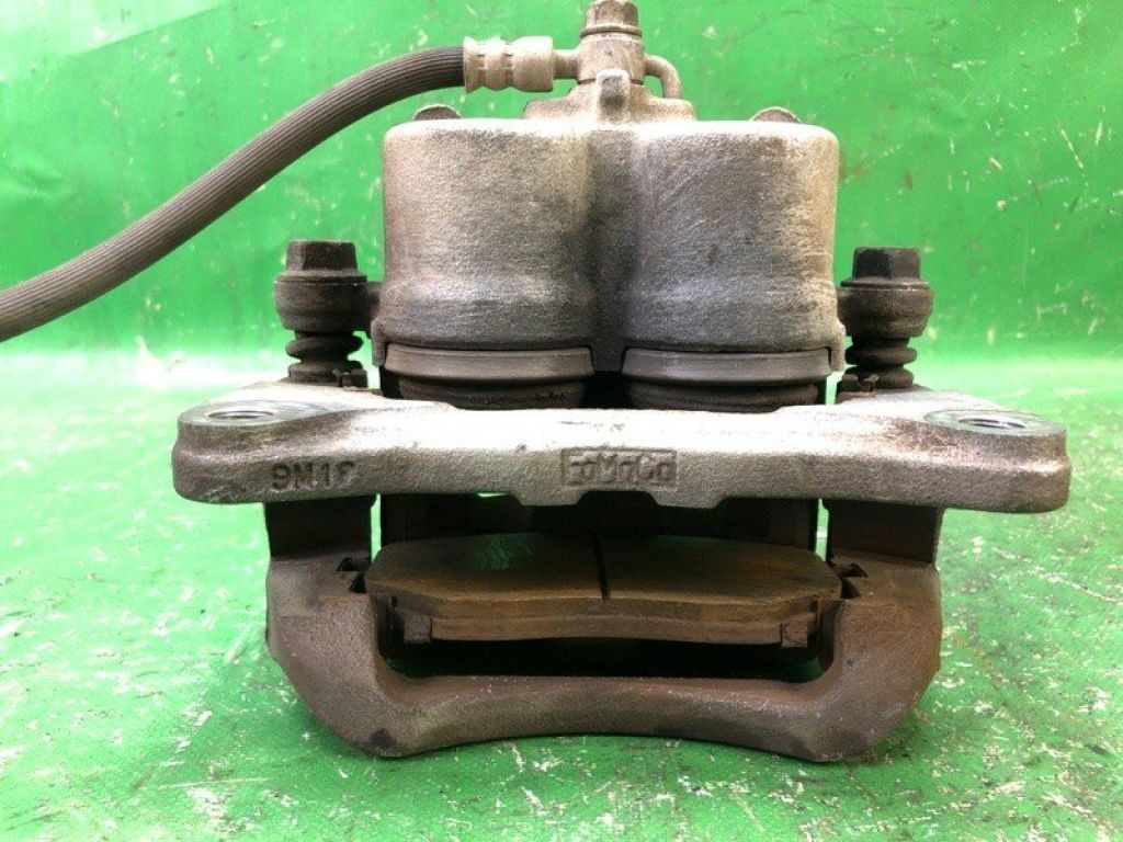 BT4Z-2B121-A | Суппорт тормозной передн. лев. FORD EDGE 06-14 - Фото 5