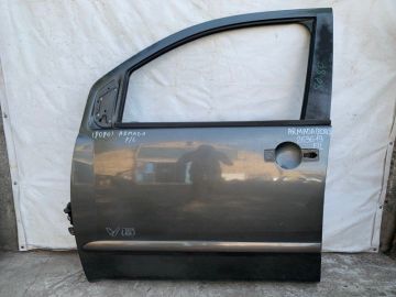 Двері передн. лів. NISSAN QX56 / TITAN / ARMADA 04-16