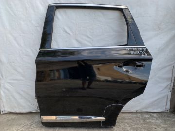 Двері задн. лів. INFINITI QX60/JX35 12-20
