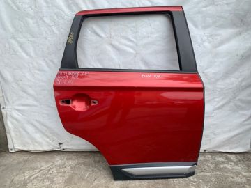 Двері задн. прав. MITSUBISHI OUTLANDER GF 12-
