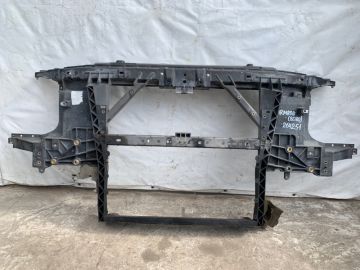 Панель передня NISSAN QX56 / TITAN / ARMADA 04-16