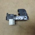 D09H-66-370 | Кнопка склопідіймача передн. прав. MAZDA CX-3 14-18 - Прев'ю 2