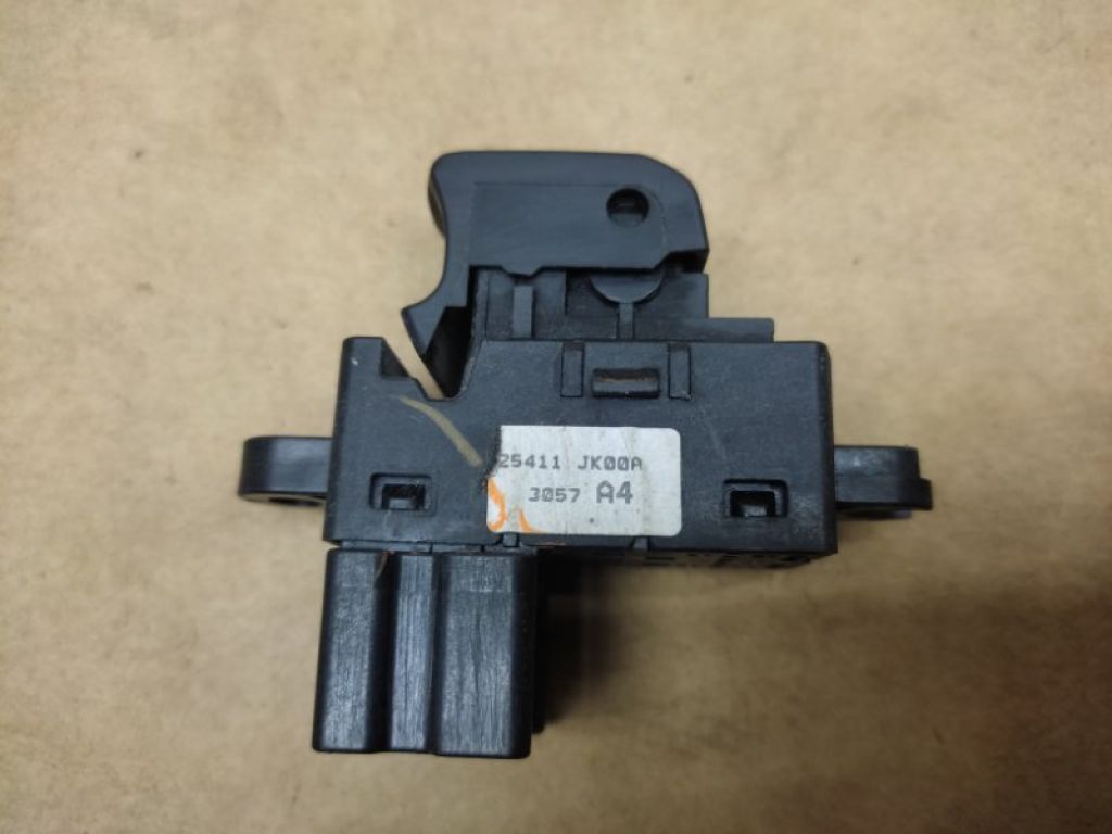 25411-JK00A | Кнопка стеклоподъемника INFINITI EX35(37) 07-12 - Фото 2