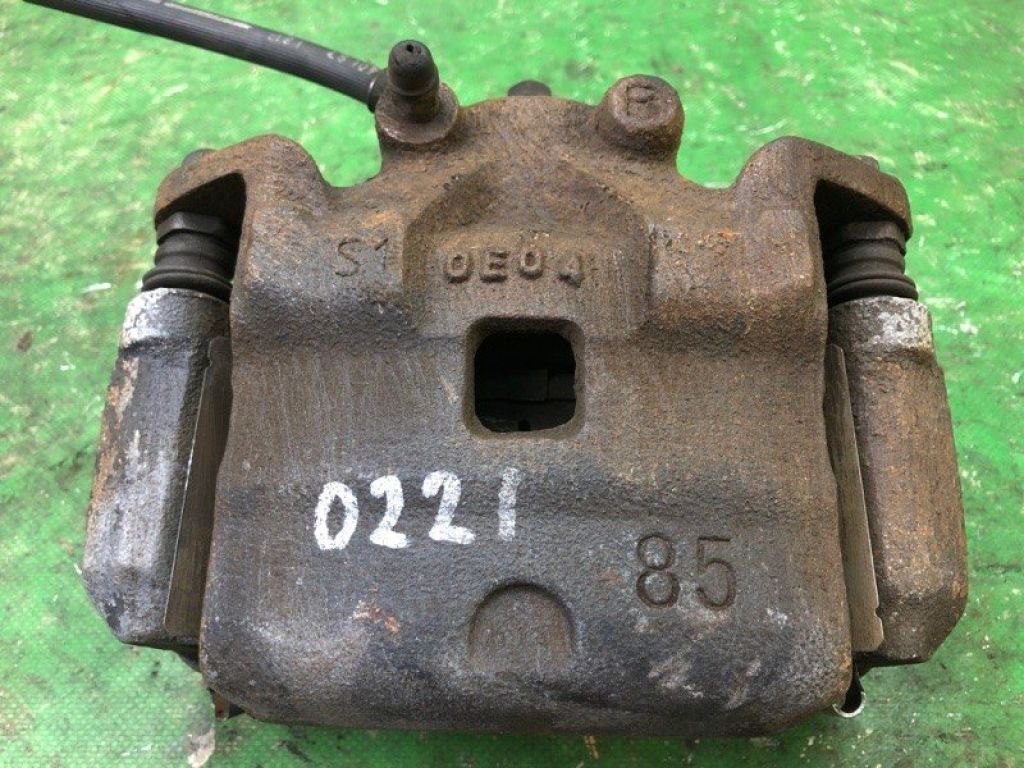 41001JN00A | Супорт гальмівний передн. прав. NISSAN JUKE 10-19