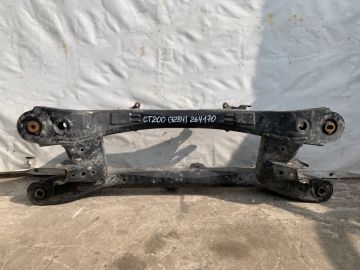 Балка задней подвески LEXUS CT200 11-17