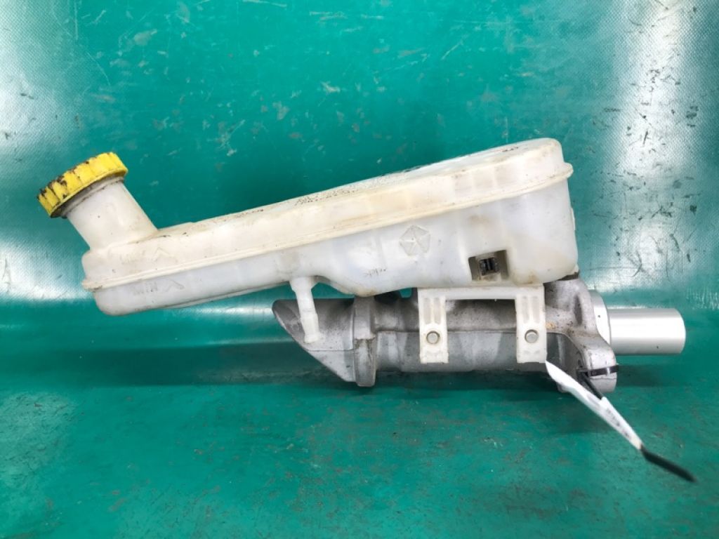 68155423AB | Головний гальмівний циліндр DODGE JOURNEY 08-20