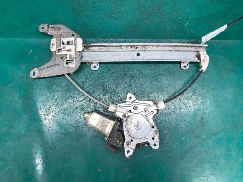 82721-CA000 | Склопідйомник задн. лів. NISSAN MURANO Z50 02-07 - Фото 4